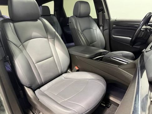Certified 2023 Buick Enclave Essence w/ Experience Buick Package FWD image 31