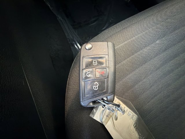Used 2025 Volkswagen Jetta S FWD image 29