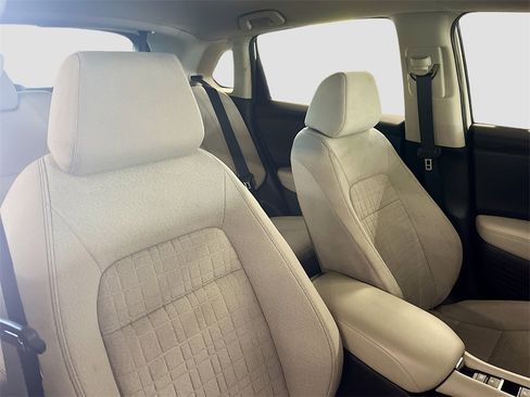 Used 2024 Honda HR-V LX image 25