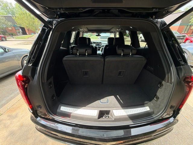 Used 2024 Cadillac XT6 Premium Luxury FWD image 22