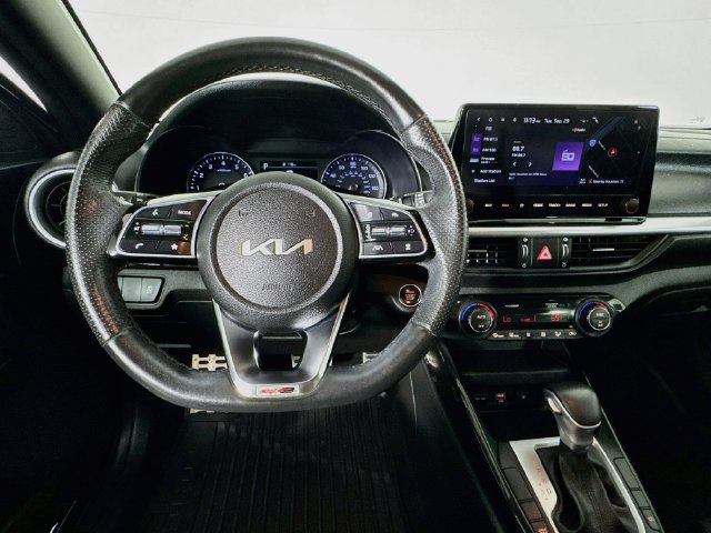 Used 2023 Kia Forte GT-Line w/ GT-Line Technology Package FWD image 10