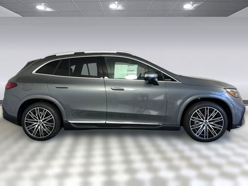 New 2026 Mercedes-Benz EQE 320 4MATIC SUV image 7