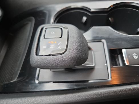 Used 2023 Nissan Rogue SV FWD image 21