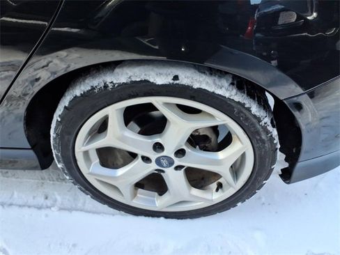 Used 2014 Ford Focus ST w/ Equipment Group 202A image 7