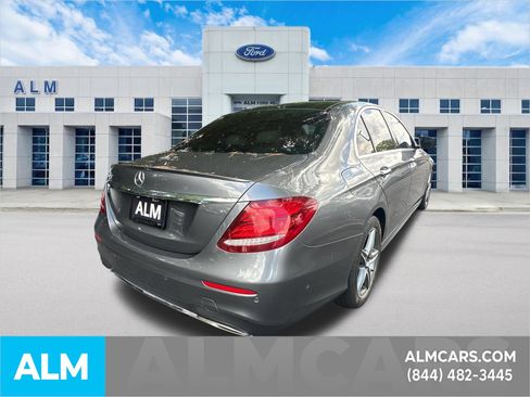Used 2019 Mercedes-Benz E 300 image 5