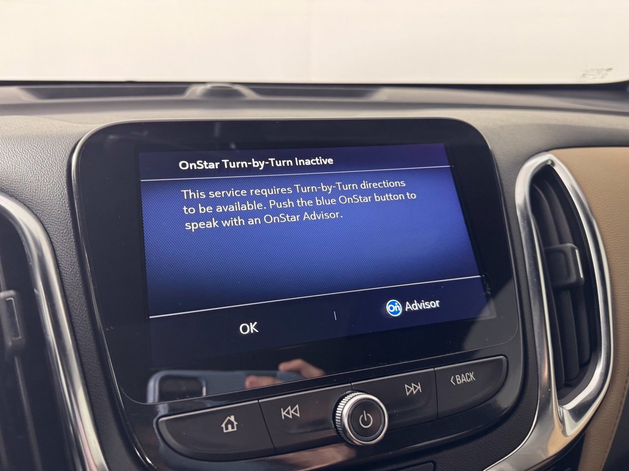 Used 2022 Chevrolet Equinox Premier FWD image 19