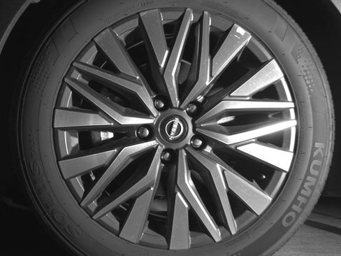 Used 2025 Nissan Altima 2.5 SV image 12