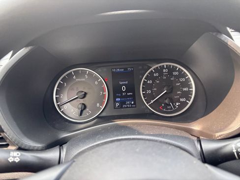 Used 2025 Nissan Sentra S FWD image 33