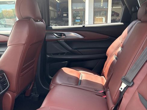 Used 2017 MAZDA CX-9 Signature AWD/4WD image 12