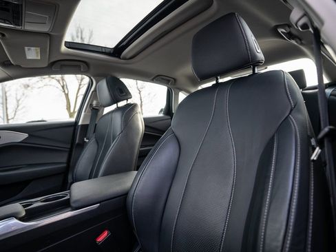 Certified 2023 Acura TLX w/ Technology Package image 8