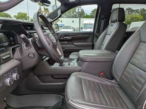 Used 2025 GMC Sierra 1500 AT4X AWD/4WD image 21