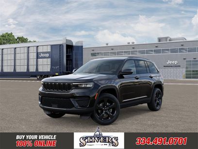 New 2025 Jeep Grand Cherokee Laredo