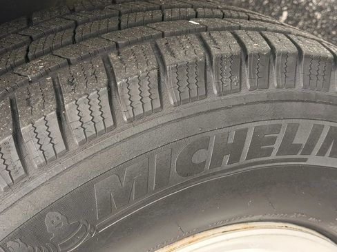 Used 2008 Ford E-350 and Econoline 350 XLT RWD image 39