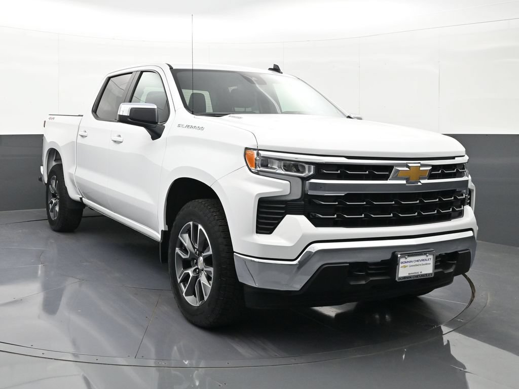 Certified 2024 Chevrolet Silverado 1500 LT AWD/4WD image 7