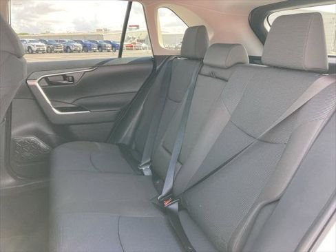 Certified 2025 Toyota RAV4 LE FWD image 27