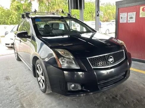 Used 2012 Nissan Sentra 2.0 SR w/ Special Edition Pkg FWD image 2
