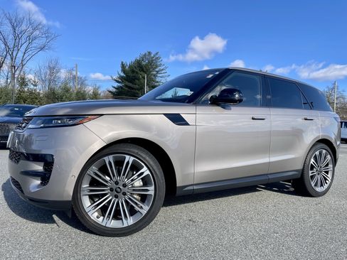Used 2023 Land Rover Range Rover Sport SE image 35