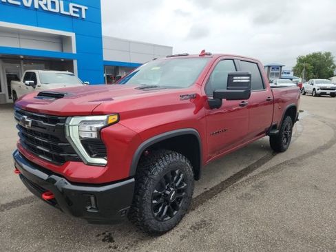 New 2026 Chevrolet Silverado 3500 LTZ w/ LTZ Plus Package AWD/4WD image 2