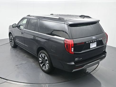 New 2025 Ford Expedition Max Platinum w/ Driver's Package image 33