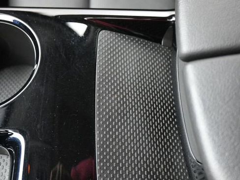 Certified 2024 Buick Envision Avenir image 19