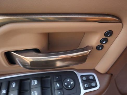 Used 2024 RAM 3500 Limited image 10