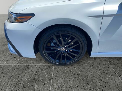 Used 2023 Toyota Camry XSE FWD image 14