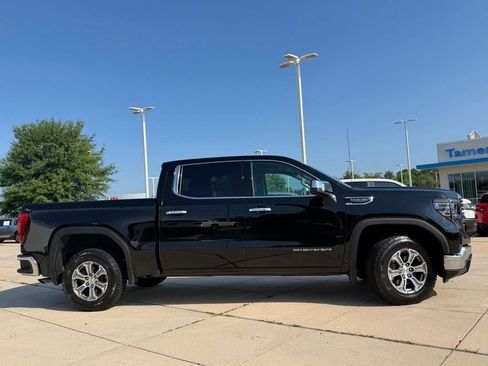 Used 2025 GMC Sierra 1500 SLT RWD image 5