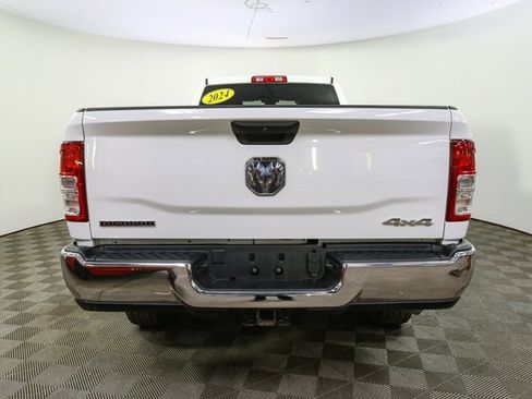 Used 2024 RAM 2500 Big Horn image 10