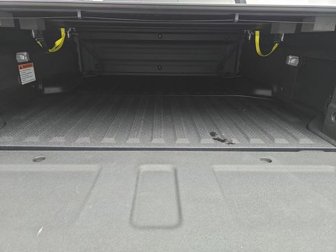 Used 2024 Honda Ridgeline Black Edition image 12