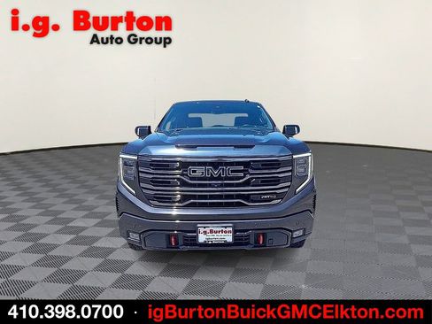 Used 2023 GMC Sierra 1500 AT4 w/ Technology Package AWD/4WD image 2