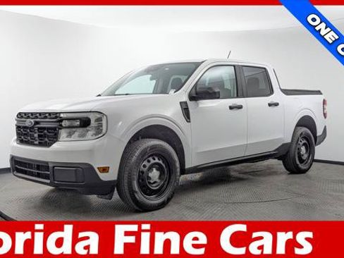 Used 2024 Ford Maverick XL FWD image 1