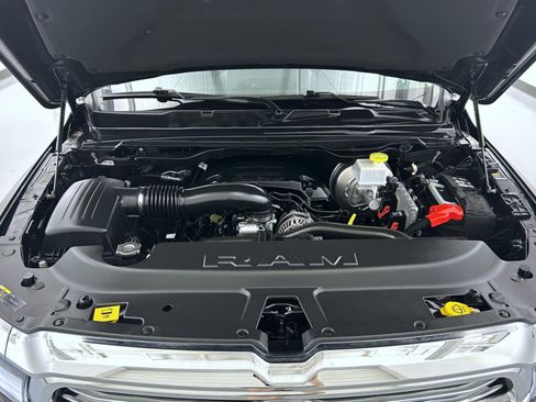 Certified 2022 RAM 1500 Laramie image 24