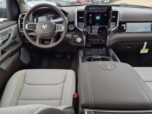 New 2026 RAM 1500 Laramie AWD/4WD image 16