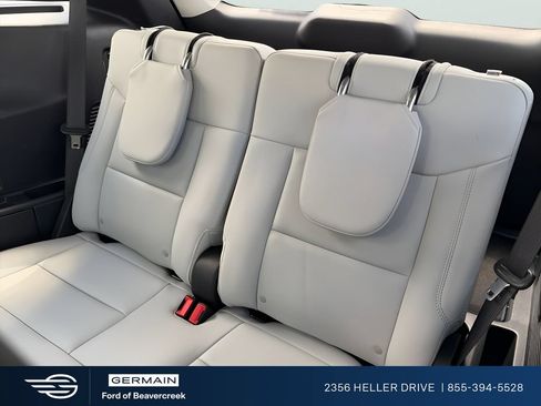 Certified 2025 Ford Explorer Platinum w/ Ultimate Package AWD/4WD image 8