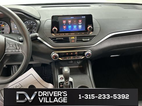 Used 2023 Nissan Altima 2.5 S FWD image 18