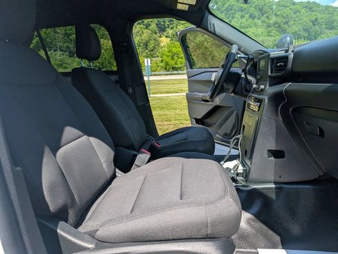 Used 2021 Ford Explorer 4WD Police Interceptor image 37