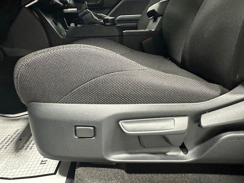 Used 2025 Toyota 4Runner SR5 image 12