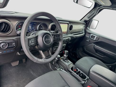 Used 2023 Jeep Wrangler Unlimited w/ 8.4" Radio Group AWD/4WD image 7