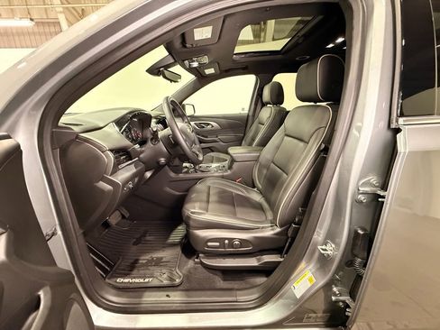 Certified 2023 Chevrolet Traverse Premier image 18