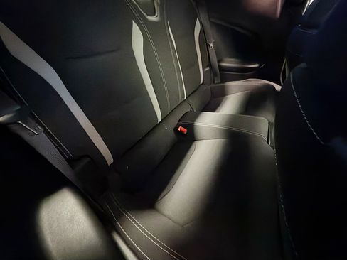 Used 2018 Chevrolet Camaro SS RWD image 13