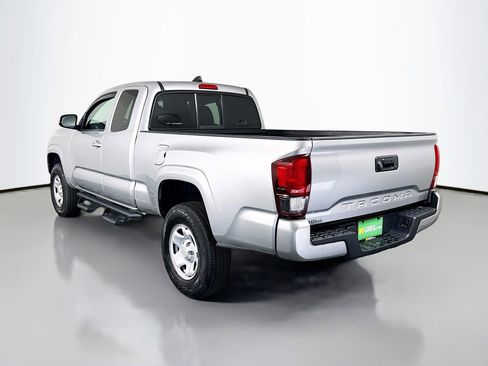 Used 2023 Toyota Tacoma SR w/ SR Convenience Package RWD image 7