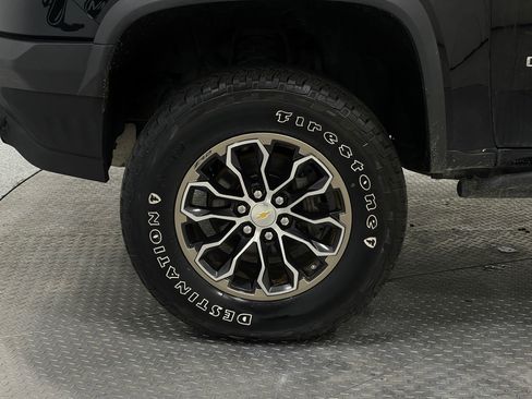 Used 2018 Chevrolet Colorado ZR2 image 30