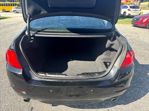 Used 2011 BMW 535i Sedan image 13