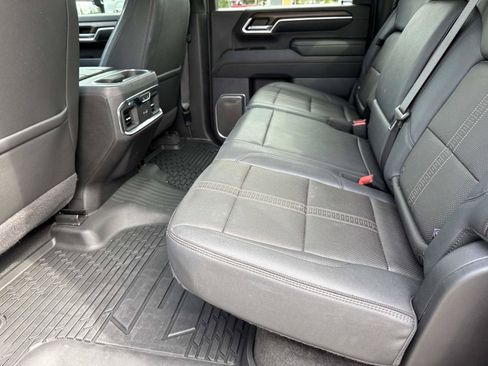 Used 2024 Chevrolet Silverado 2500 High Country w/ Midnight Edition AWD/4WD image 10