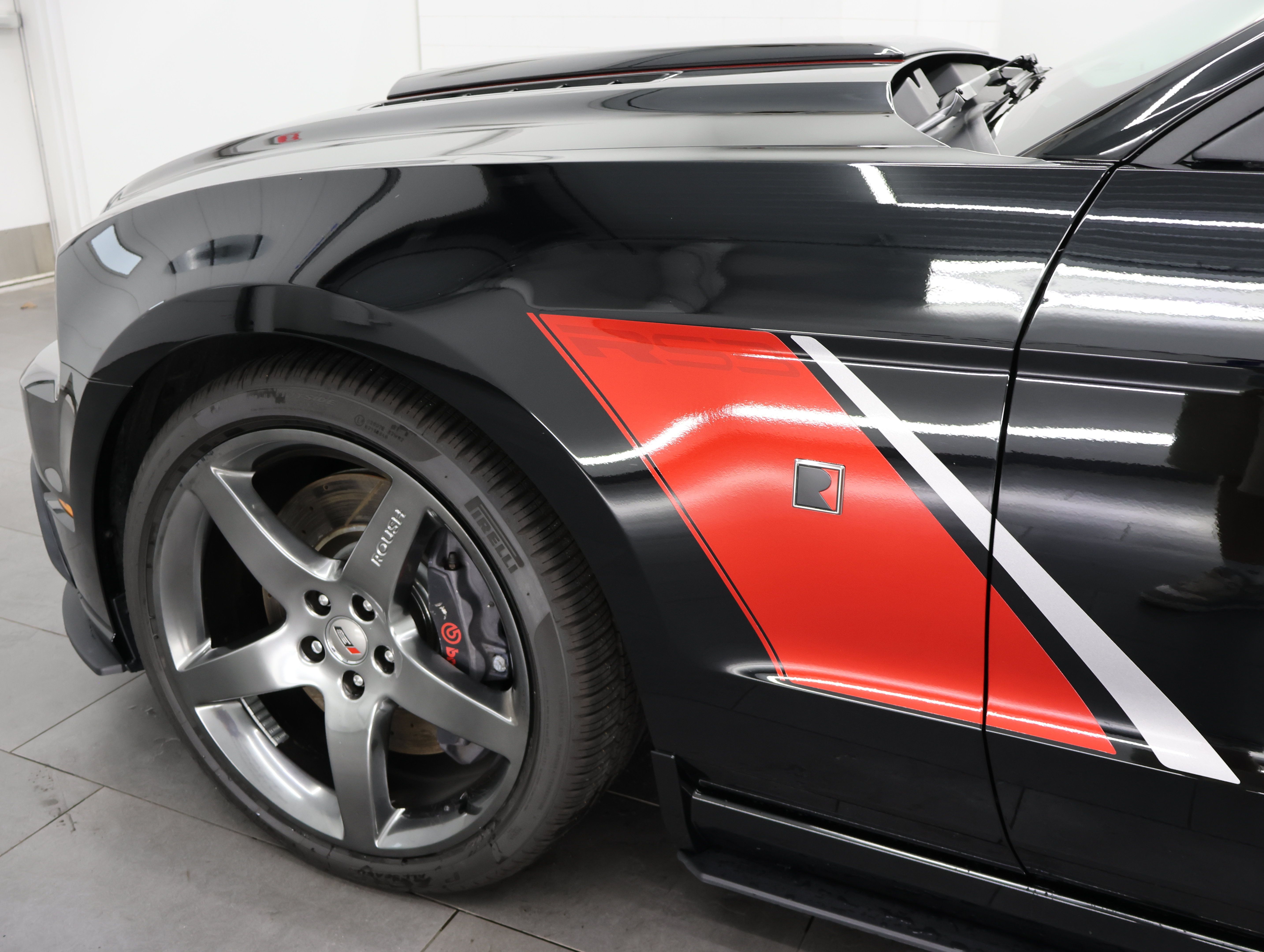 Used 2013 Ford Mustang GT Premium RWD image 39