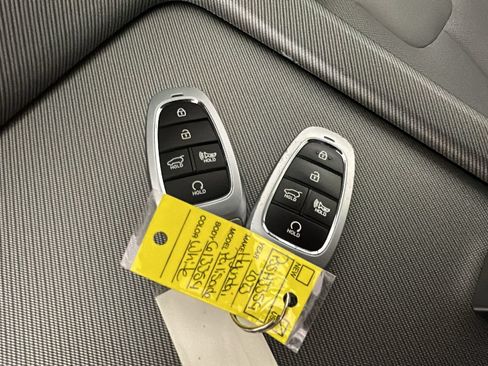 Used 2023 Hyundai Palisade SEL FWD image 21