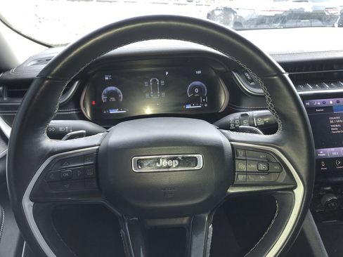 Used 2021 Jeep Grand Cherokee L Limited image 17