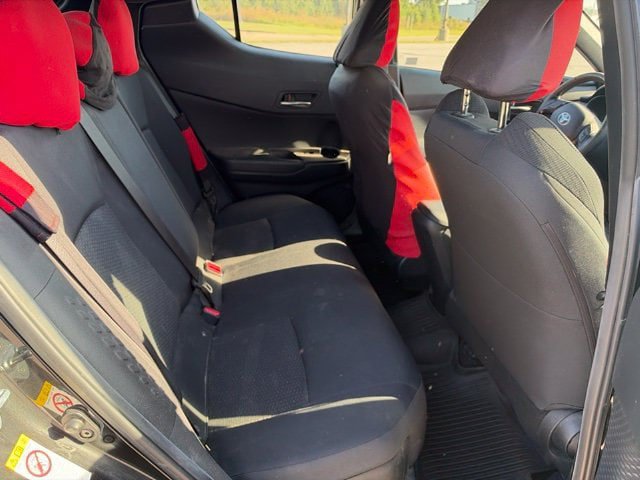 Used 2018 Toyota C-HR XLE FWD image 10