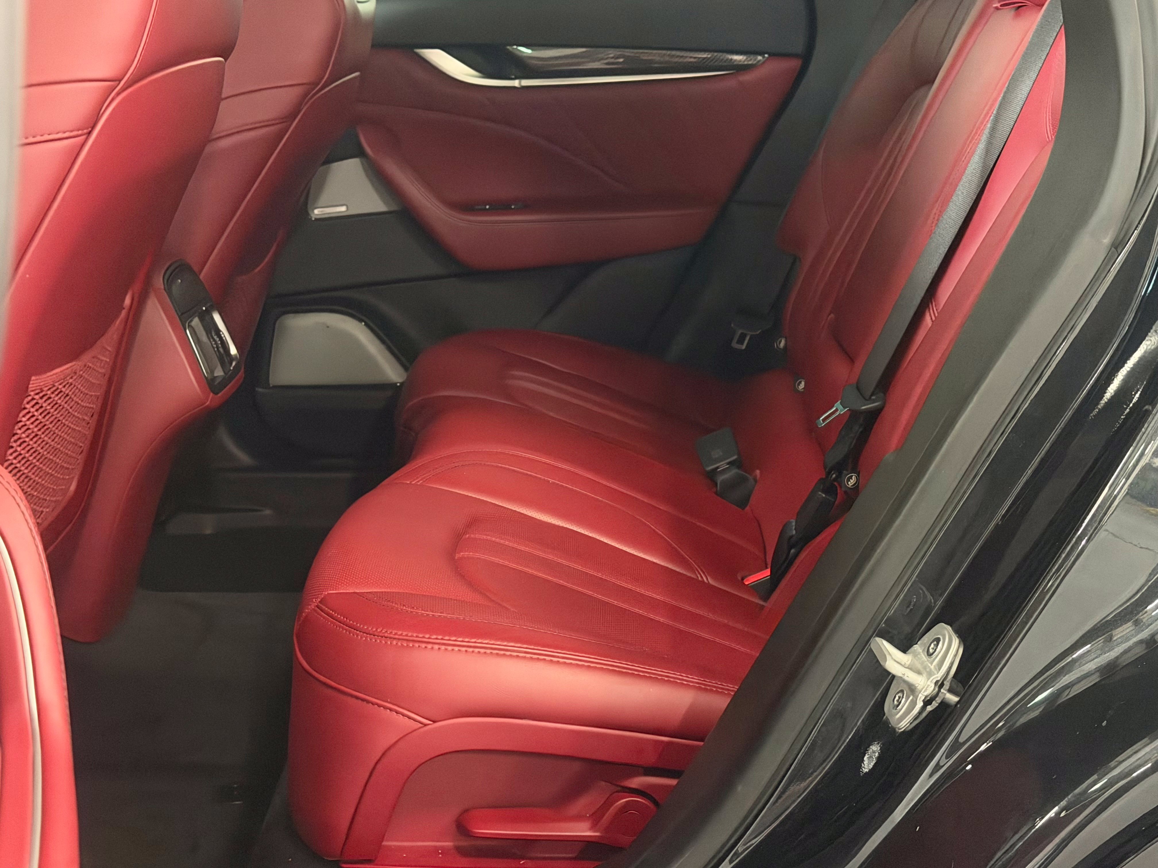 Used 2019 Maserati Levante S GranSport AWD/4WD image 22