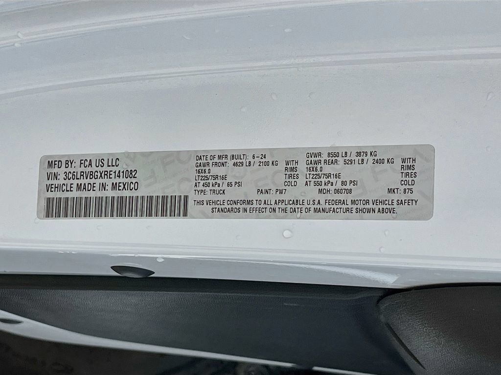 Used 2024 RAM ProMaster 1500 w/ Safety Group FWD image 28